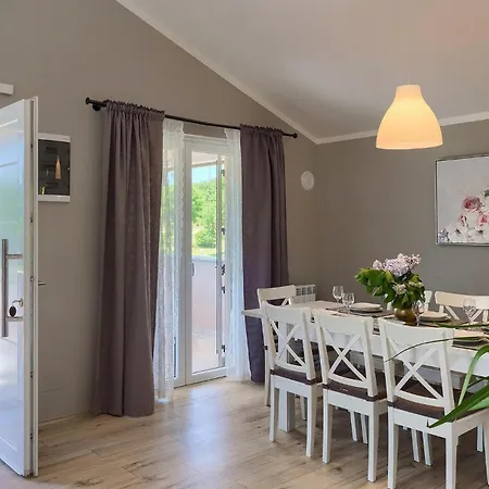 Feriehus Emilia Veligolji